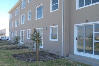 To Let 2 Bedroom Property for Rent in Stellendale Western Cape